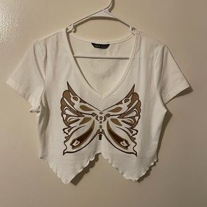 Cutest butterfly shirt! Never worn